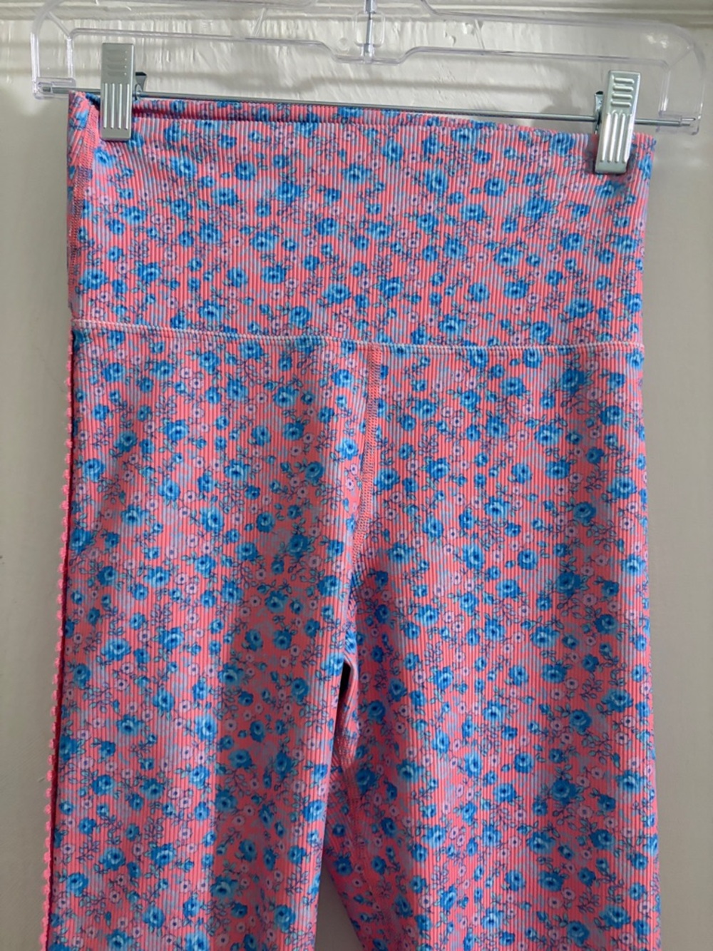 LoveShackFancy X Beach Riot Pink and Blue Floral Sports Bra and Leggings Set - Picture 9 of 16